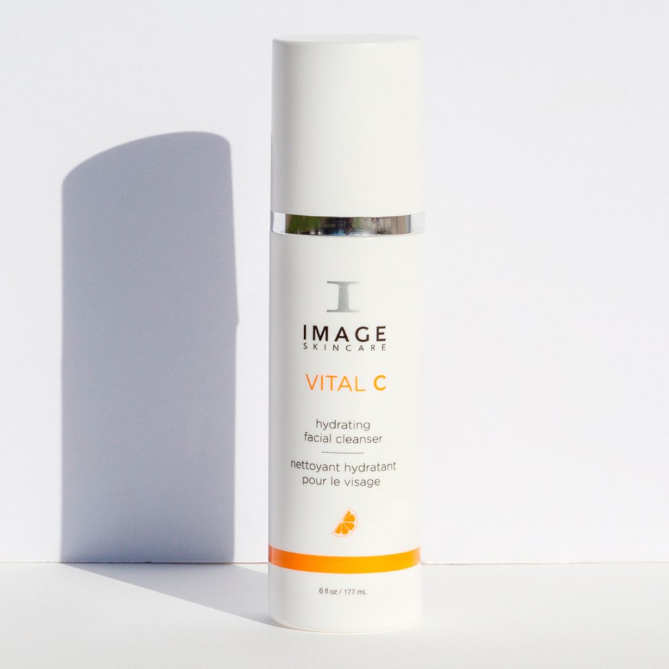 Image Skincare ОЧИЩАЮЧЕ МОЛОЧКО З ВІТАМІНОМ С Hydrating Facial Cleanser